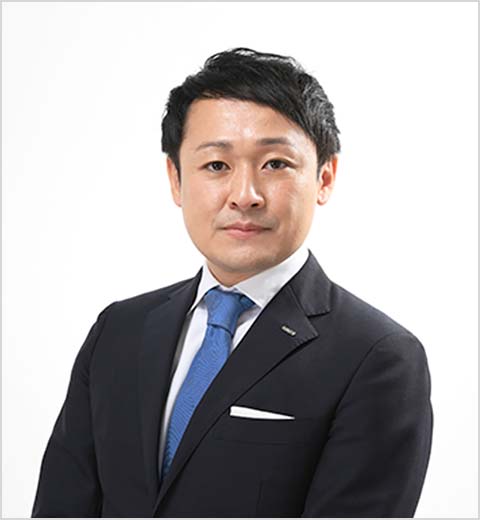 代表取締役社長　佐藤健太郎